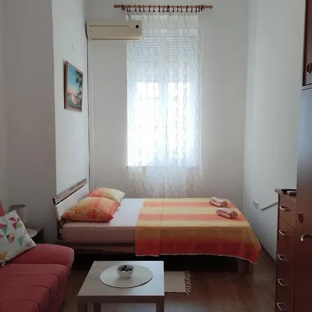 Apartment Apartman Zabica *